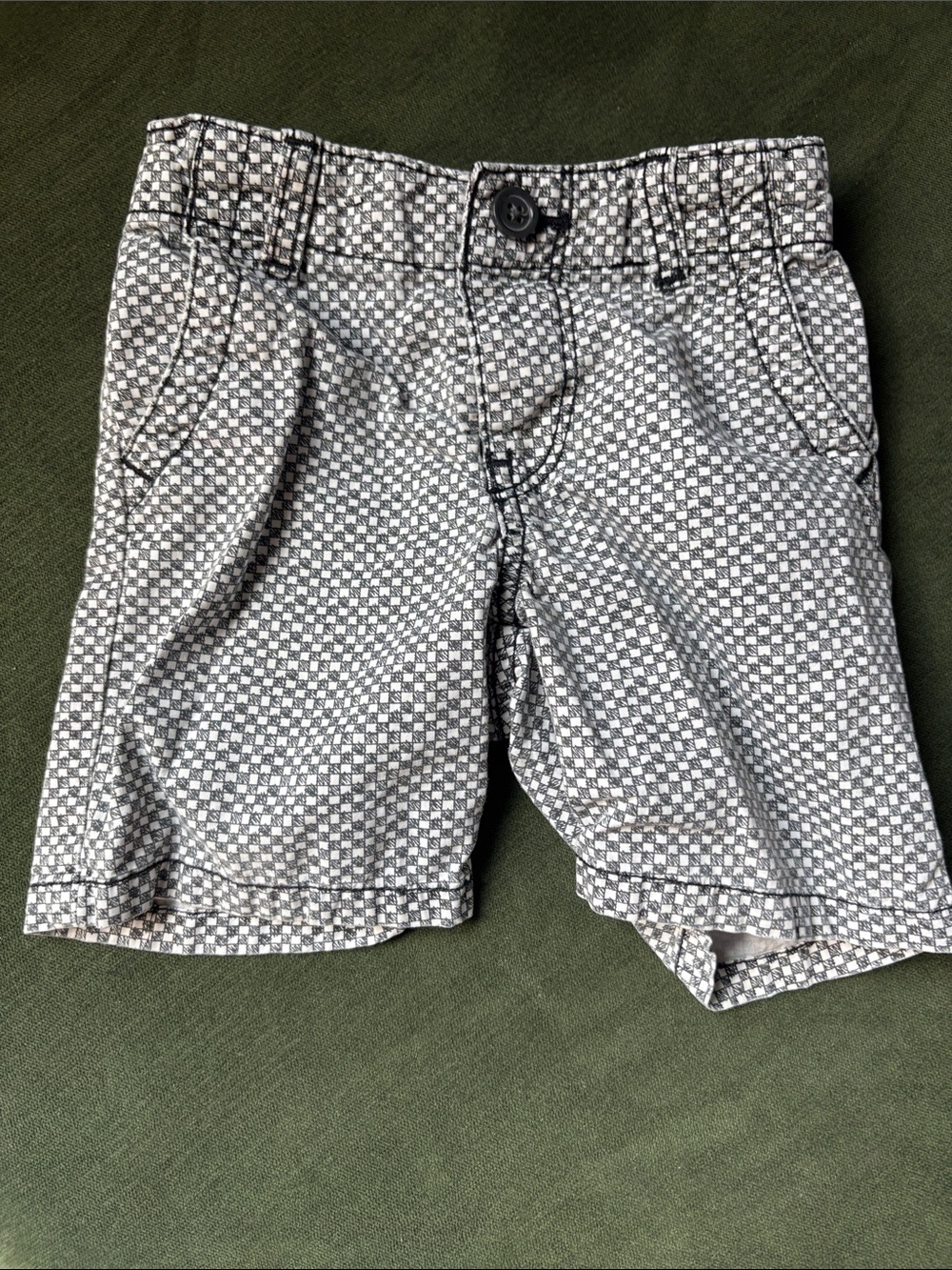 Babygap Printed Gray & White Shorts